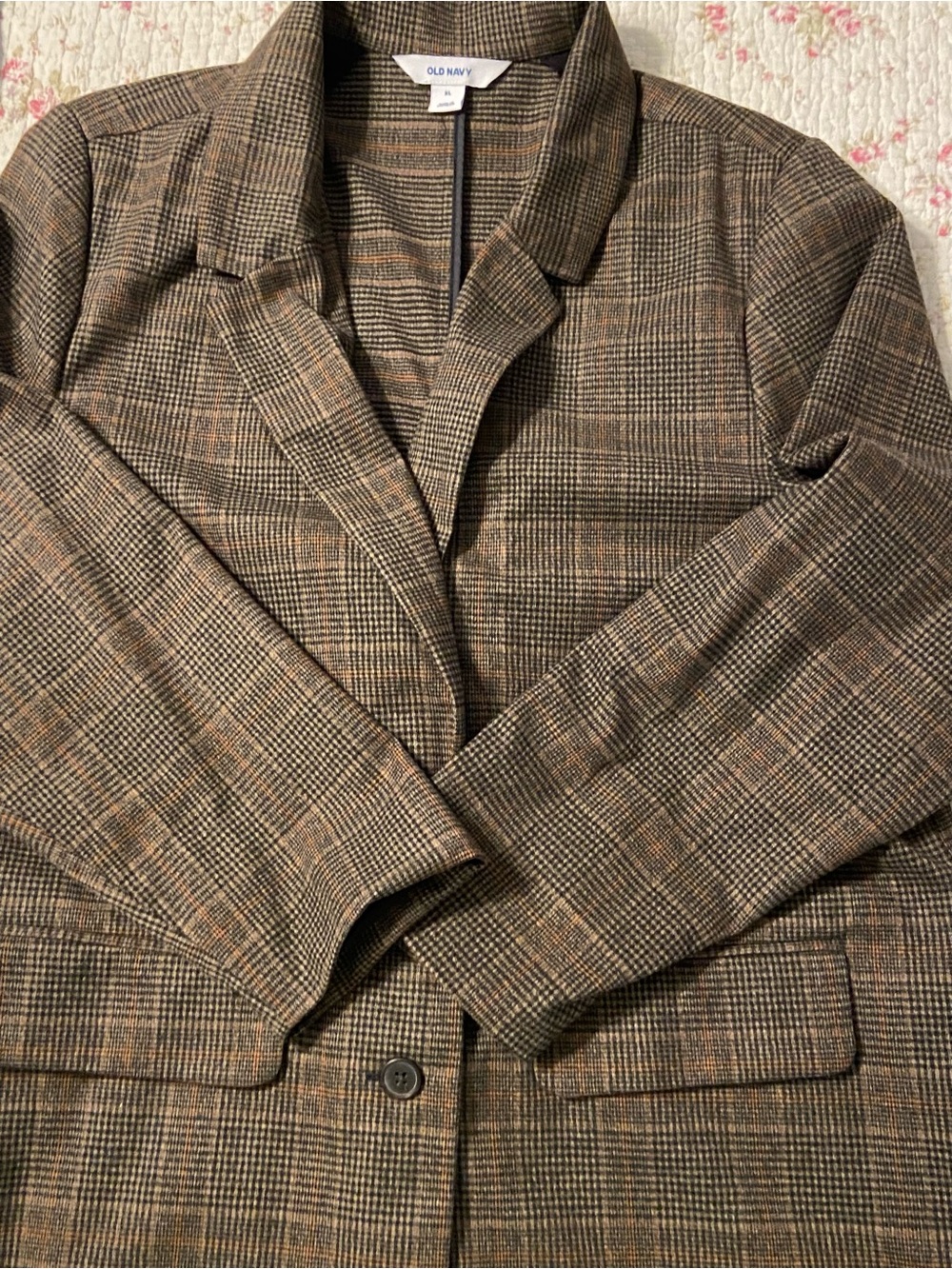 Old Navy Plaid Blazer - Picture 4 of 7